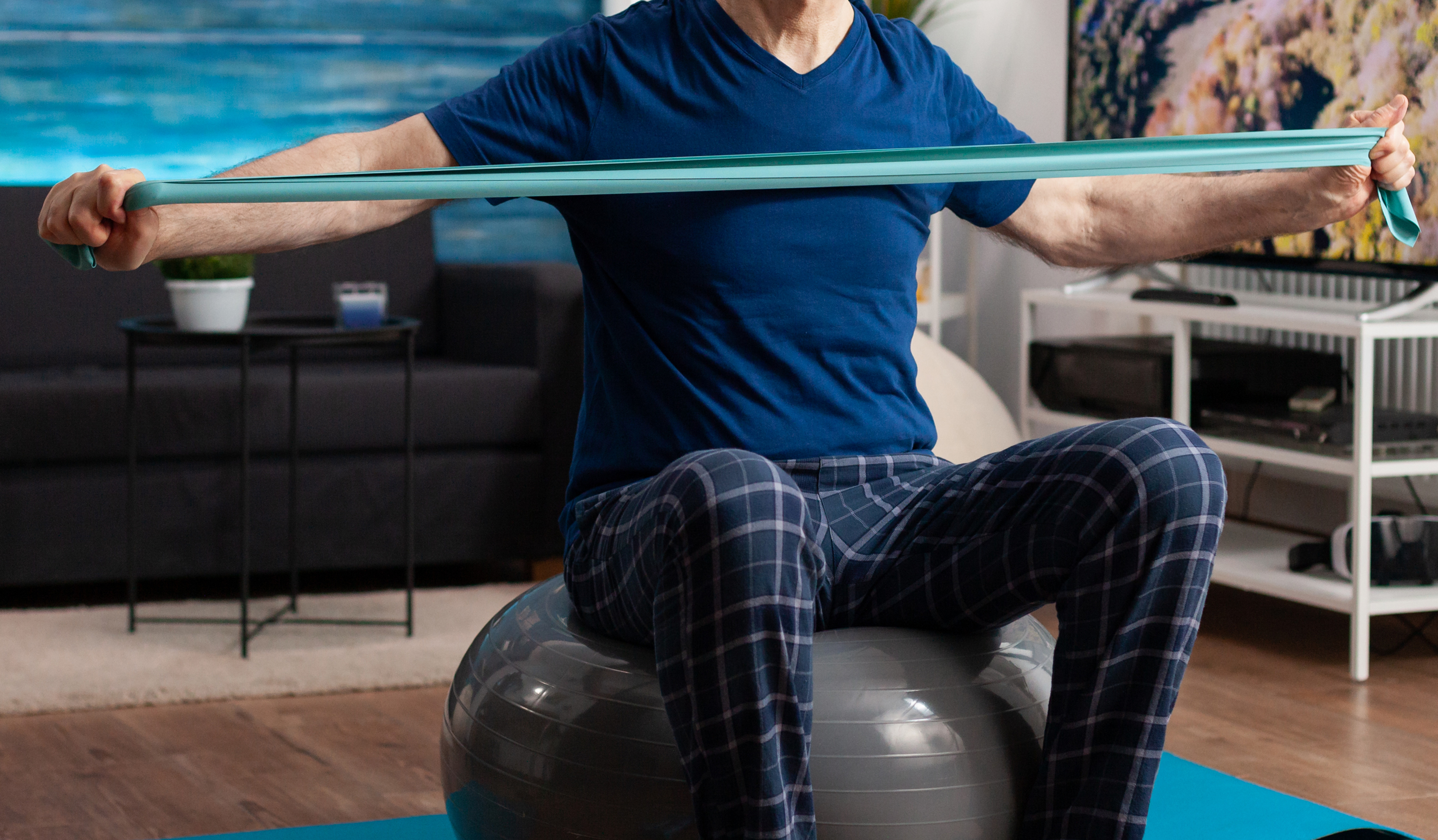 The low-sodium, heart-healthy lunch prepared for residents in a Hypertension-focused senior living near Delhi dining room.